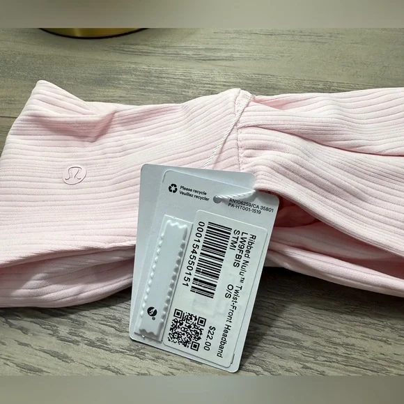 NWT Lululemon Women's Ribbed Nulu Twist-Front Headband-Strawberry Milkshake - Picture 7 of 8
